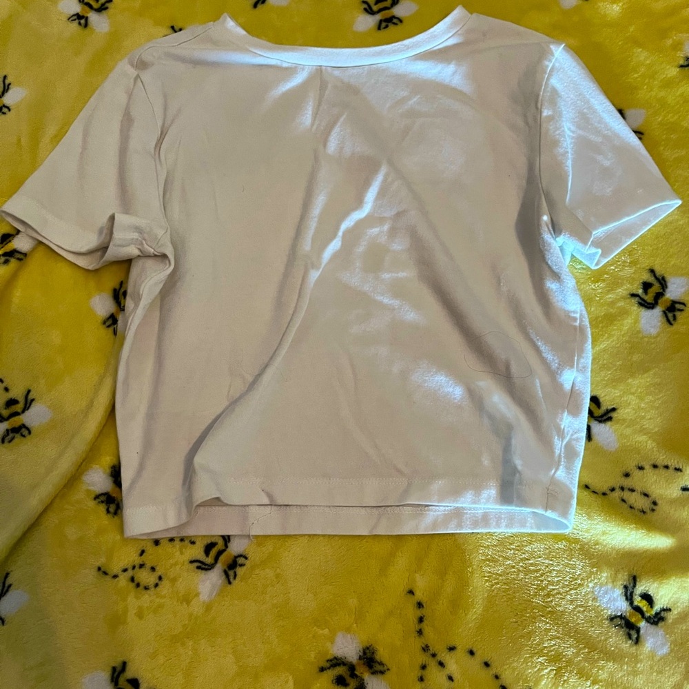 Crop top very cute!